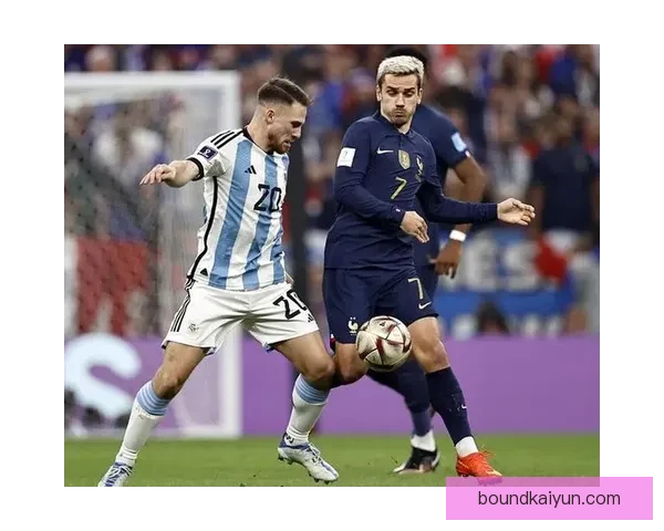 本泽马战术适配性逐渐提升，展现出卓越的发挥稳定趋势。